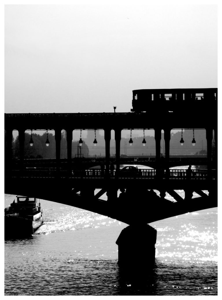 Pont Birakeim – Transport quand tu nous tiens
