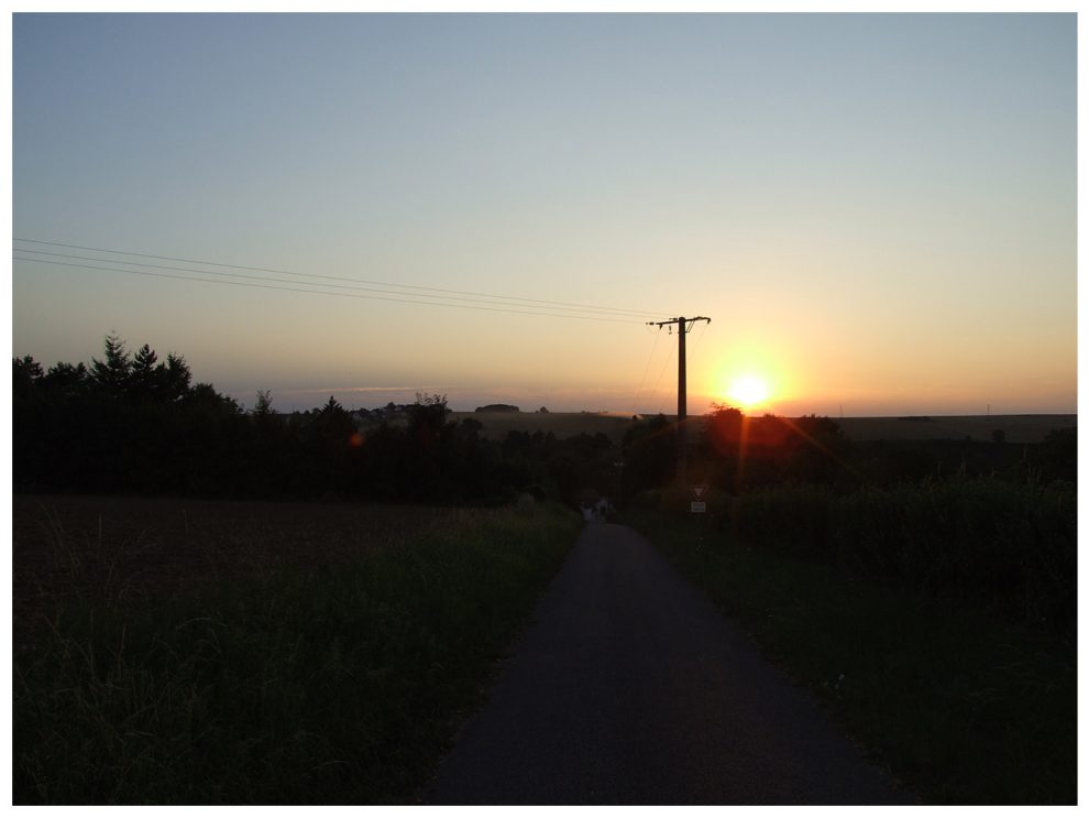 Un long chemin vers la maison de mon Père